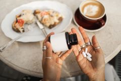 Vitamins Supplements Calcium Meal Absorption Omega